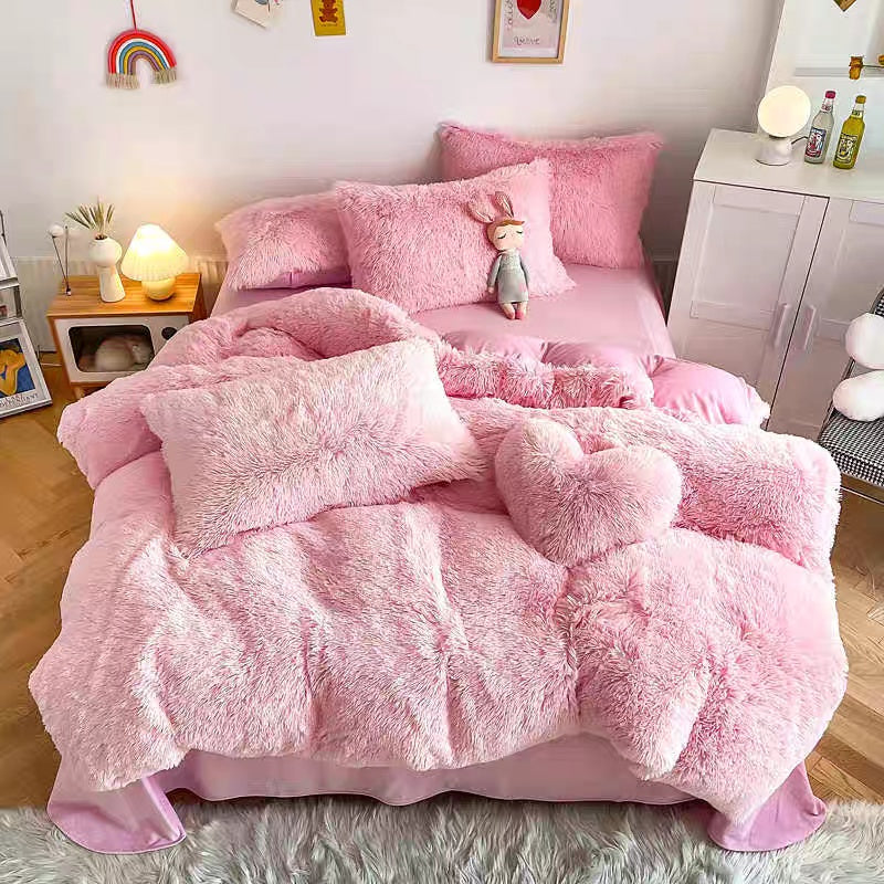 Set of 3\u002F4 Artificial Plush Duvet Covers (1 Duvet Cover, 1 Or 2 Pillowcases, 1 Love Pillow), Cozy And Soft Bedding, Solid Color Velvet Set for Autumn And Winter Warmth, Comfortable Quilt Cover, Ideal for Bedrooms And Guest Rooms