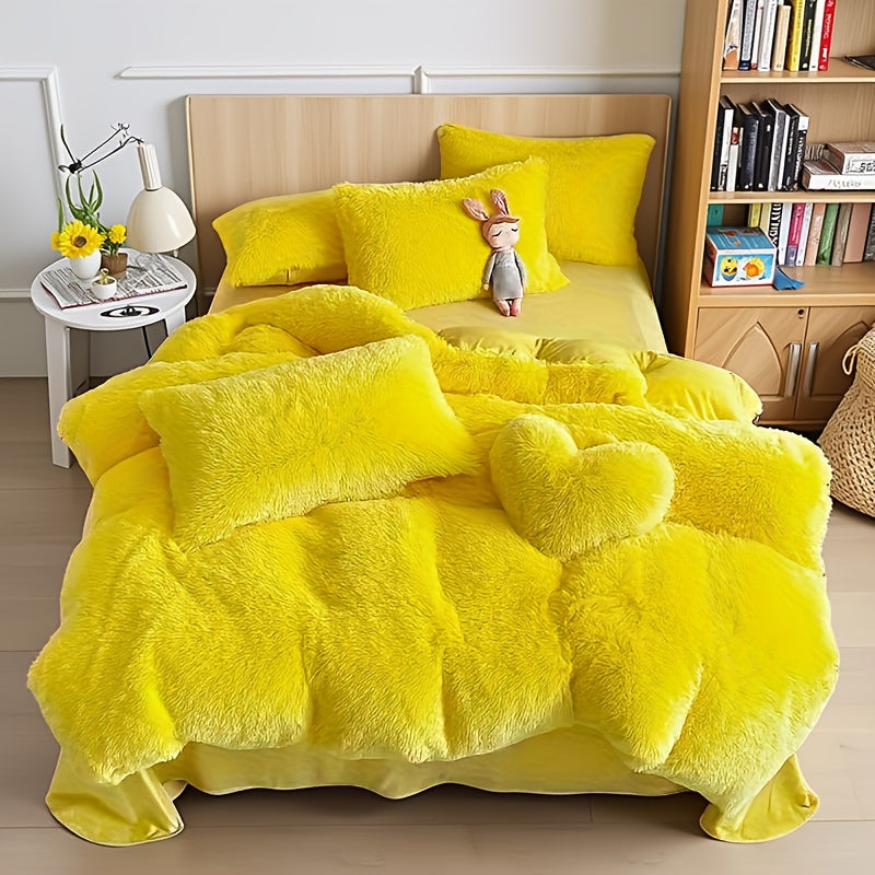 Set of 3\u002F4 Artificial Plush Duvet Covers (1 Duvet Cover, 1 Or 2 Pillowcases, 1 Love Pillow), Cozy And Soft Bedding, Solid Color Velvet Set for Autumn And Winter Warmth, Comfortable Quilt Cover, Ideal for Bedrooms And Guest Rooms